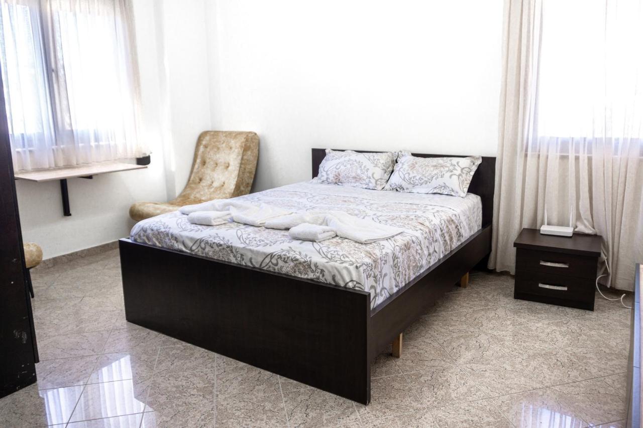 Habitación en casa particular Center Two Private Bedrooms Near Scanderbeg Square On Shared Tirana